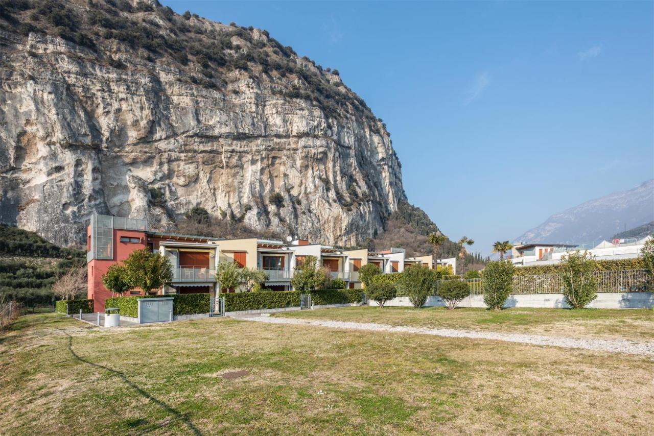 Garda Sails, Relax + Thermae Torbole Sul Garda Exterior foto